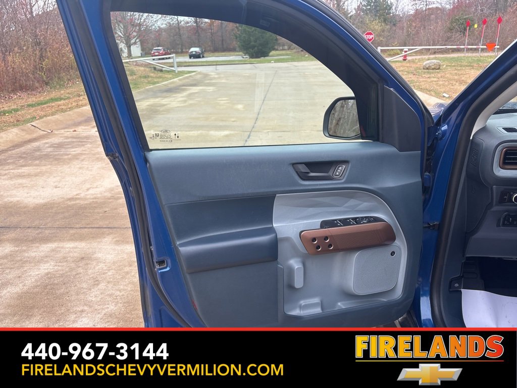 Used 2023 Ford Maverick Lariat w/ Lariat Luxury Package image 9