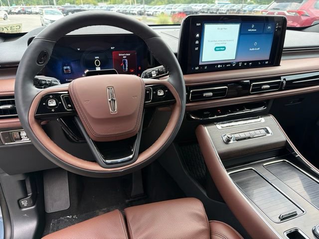 New 2026 Lincoln Aviator Reserve AWD/4WD image 13