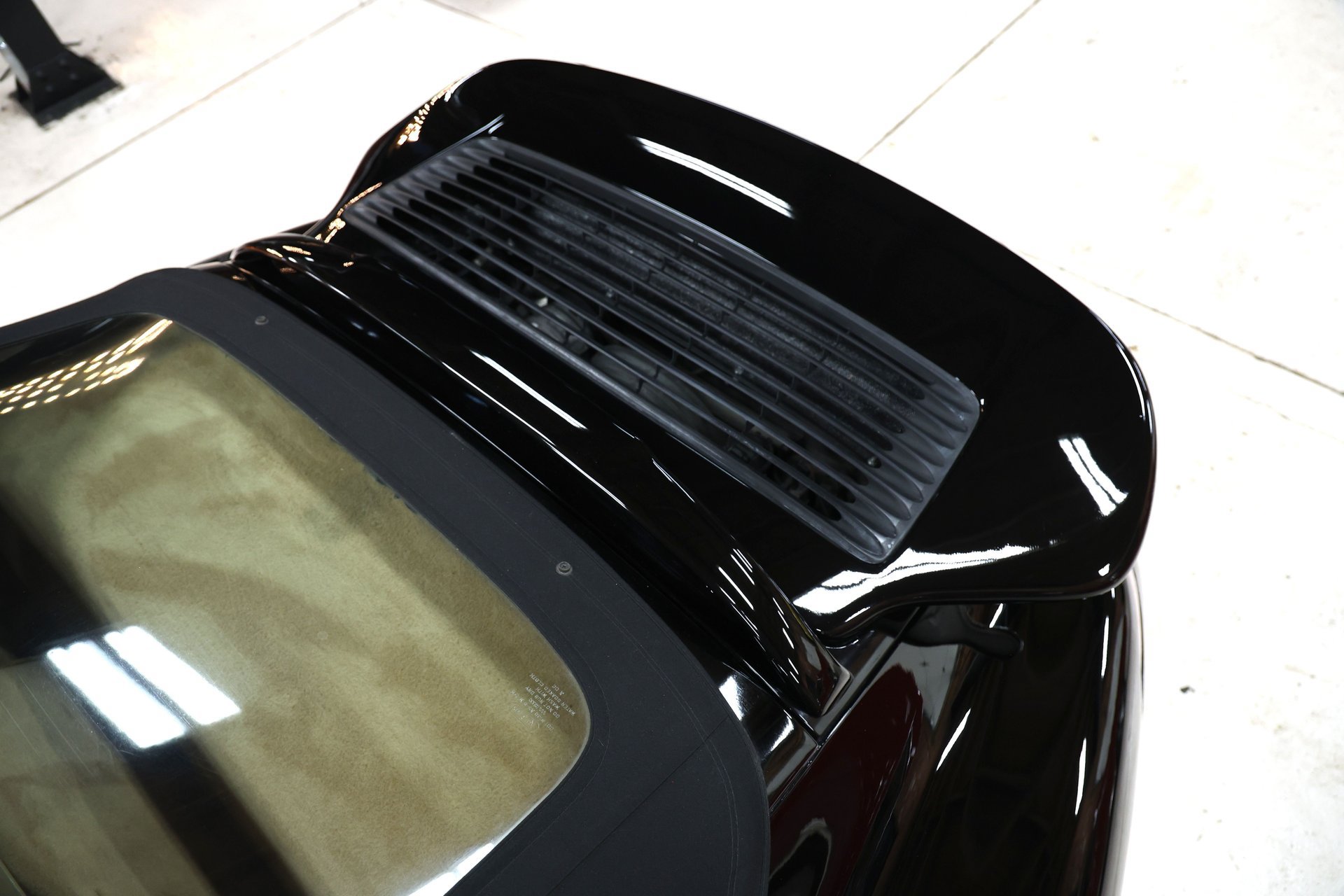 Used 1995 Porsche 911 Cabriolet image 39