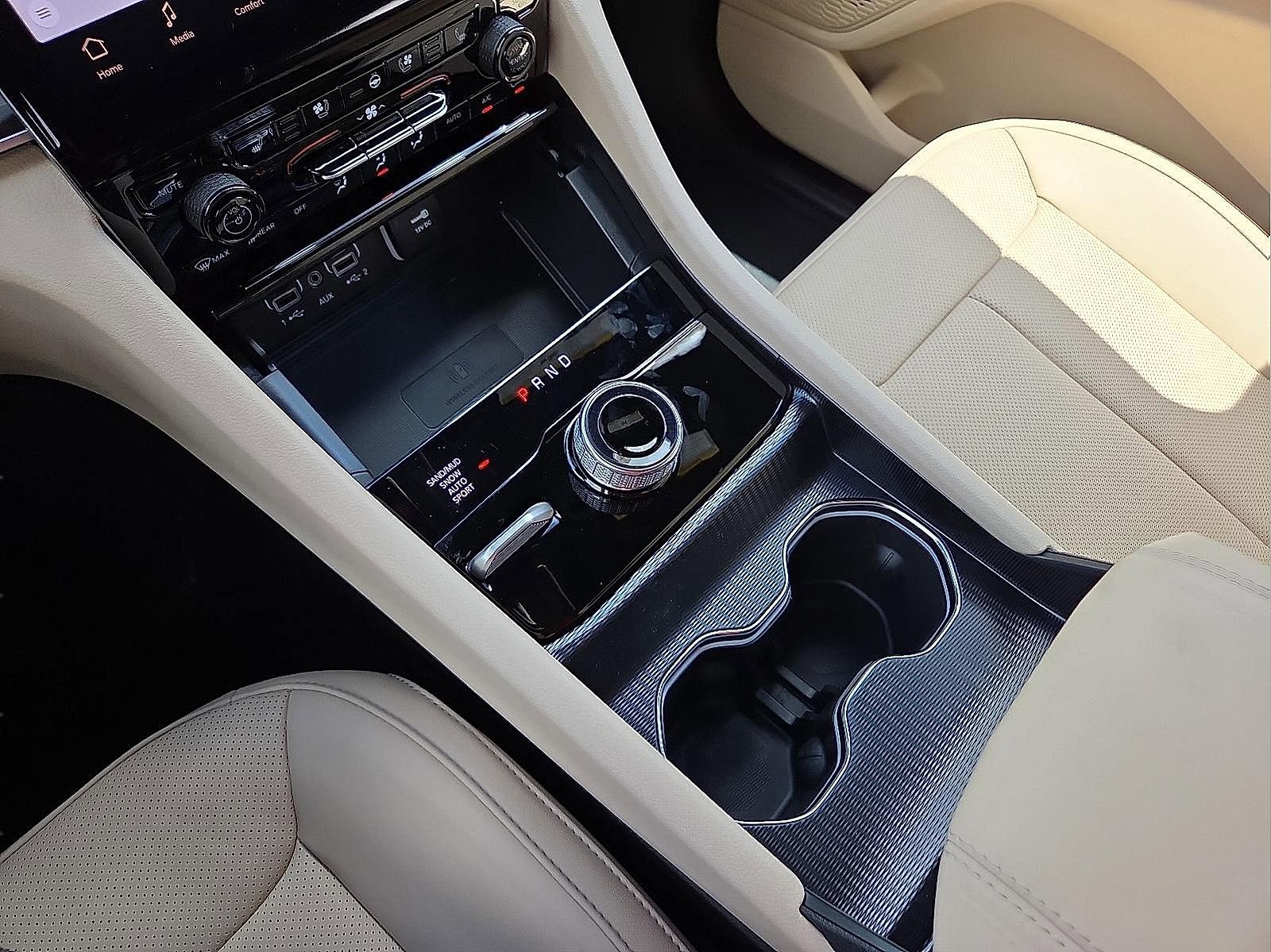 New 2025 Jeep Grand Cherokee L Limited w/ Luxury Tech Group II image 23