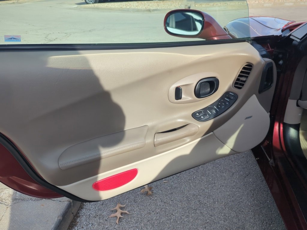 Used 2003 Chevrolet Corvette Convertible w/ Preferred Equipment Group1 image 14