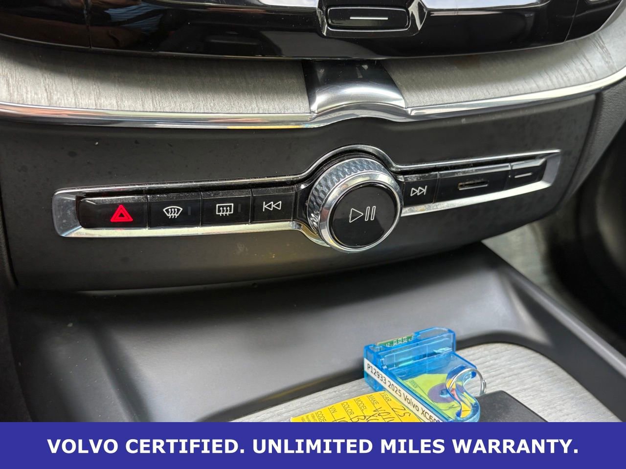 Certified 2025 Volvo XC60 B5 Plus AWD/4WD image 23