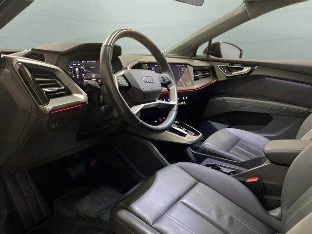Used 2024 Audi Q4 e-tron Premium Plus w/ Premium Plus image 15