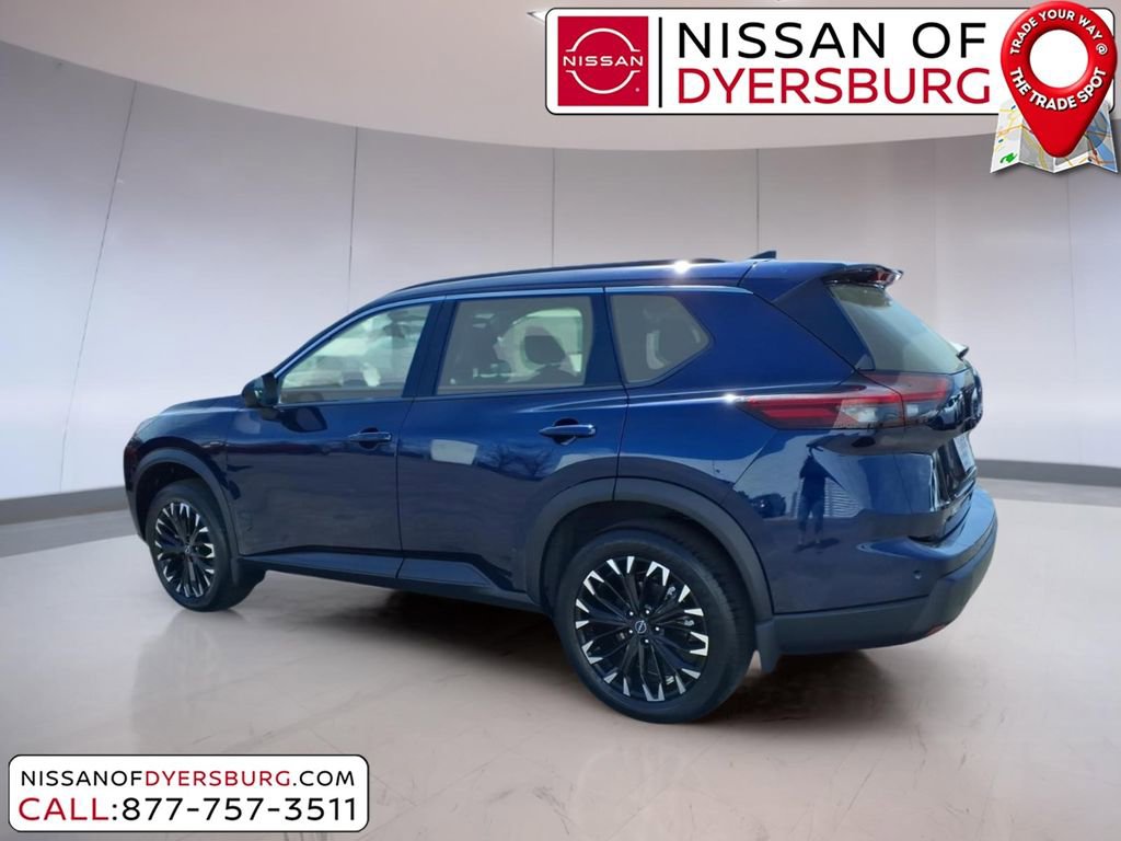 New 2026 Nissan Rogue SV FWD image 5