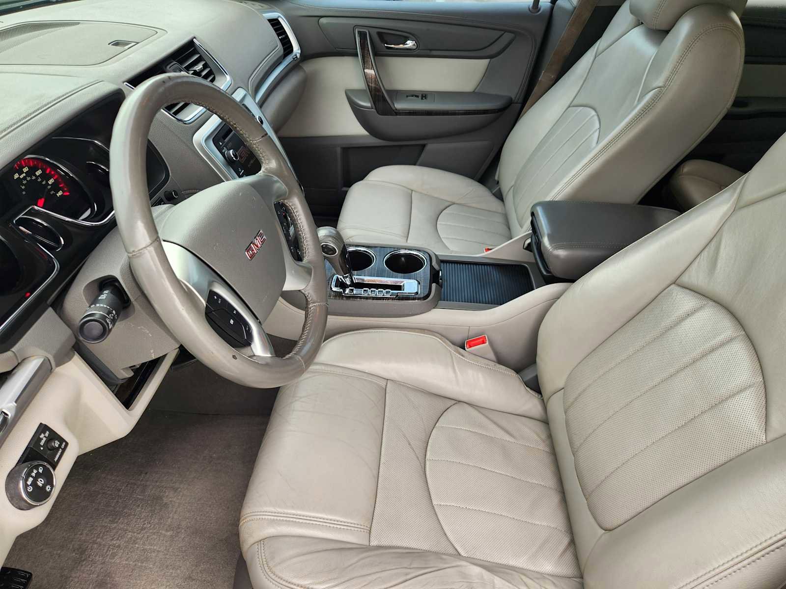Used 2013 GMC Acadia SLT w/ Technology Package AWD/4WD image 12