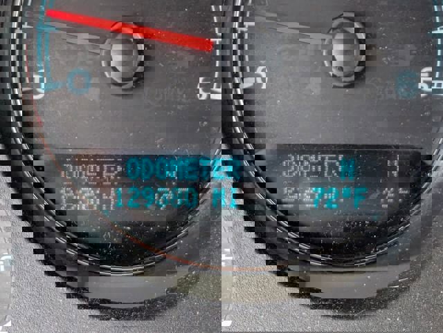 Used 2013 Chevrolet Avalanche LTZ image 14