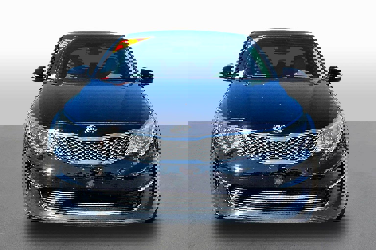 Used 2016 Kia Optima EX image 2