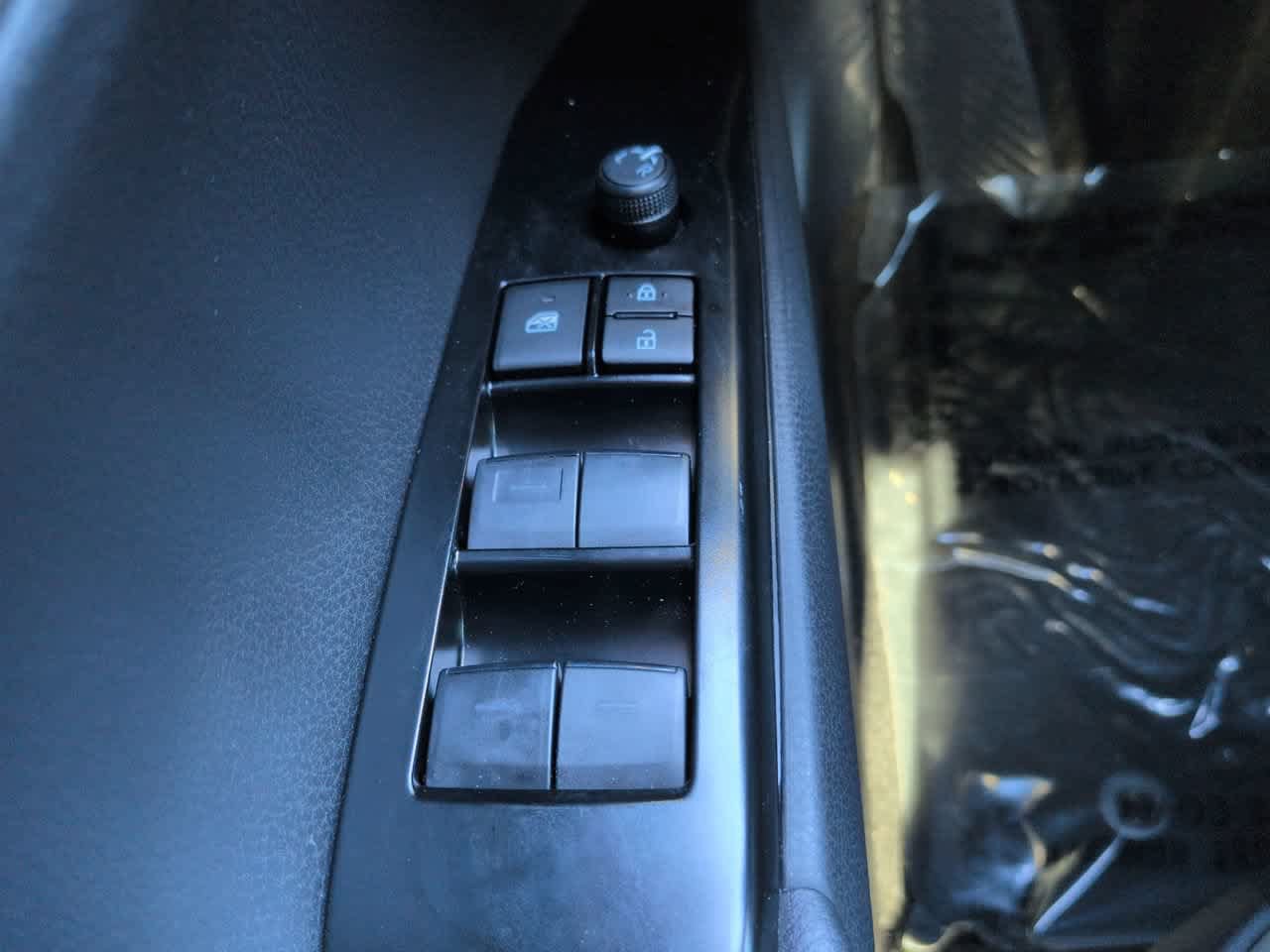 Used 2026 Toyota Camry SE FWD image 21