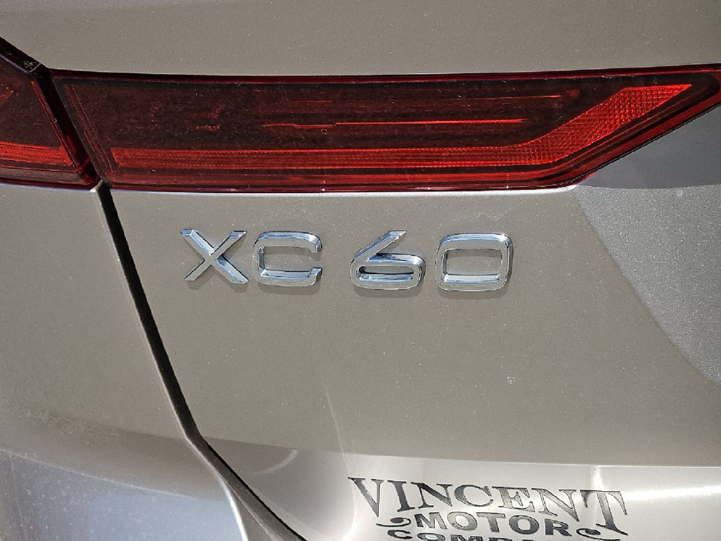 Used 2026 Volvo XC60 B5 Ultra w/ Protection Package Premier AWD/4WD image 14