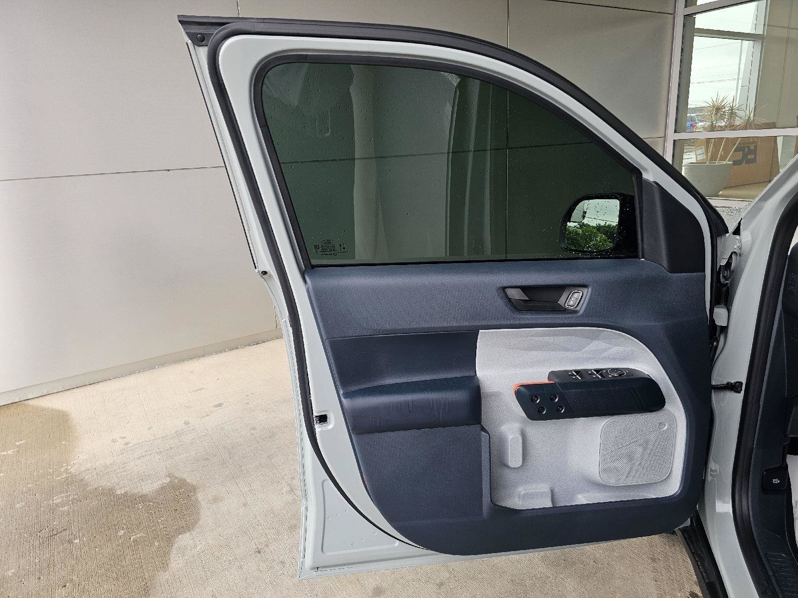 Used 2024 Ford Maverick XLT FWD image 18