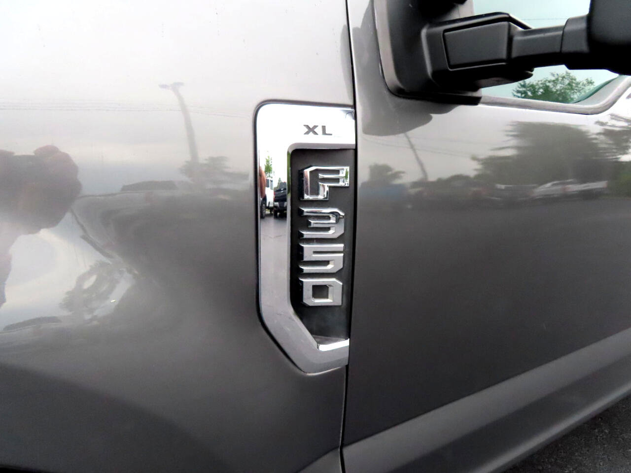 Used 2022 Ford F350 XL w/ Power Equipment Group image 13