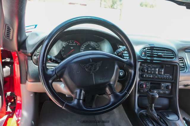 Used 1999 Chevrolet Corvette Coupe w/ Memory Pkg image 29