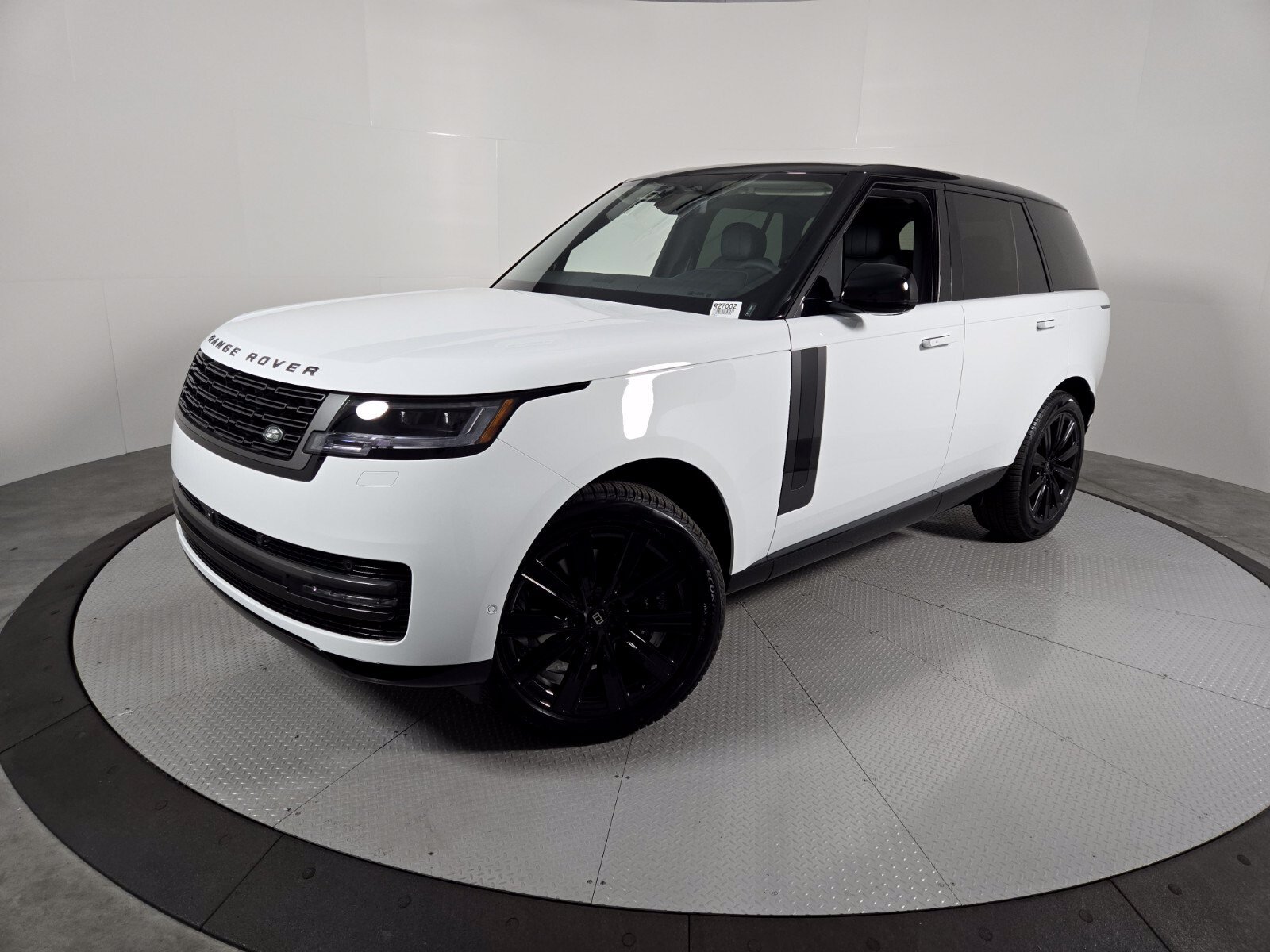 New 2027 Land Rover Range Rover SE