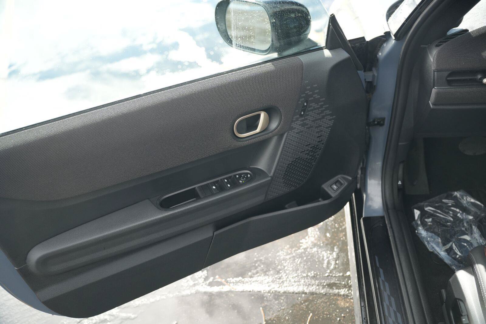 Used 2026 MINI Cooper S FWD image 15