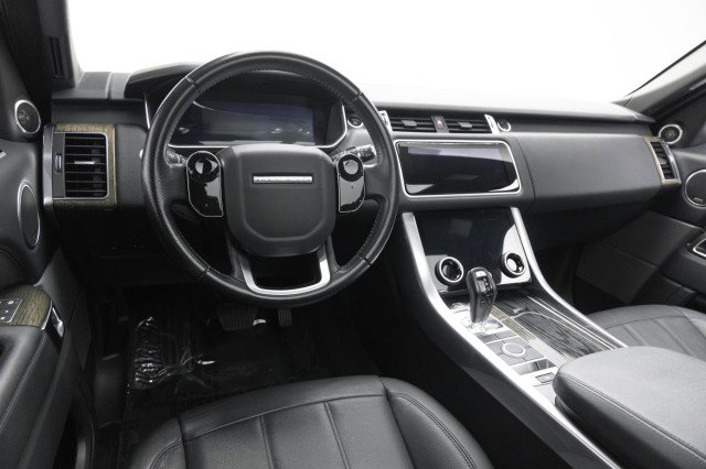 Used 2018 Land Rover Range Rover Sport SE image 6
