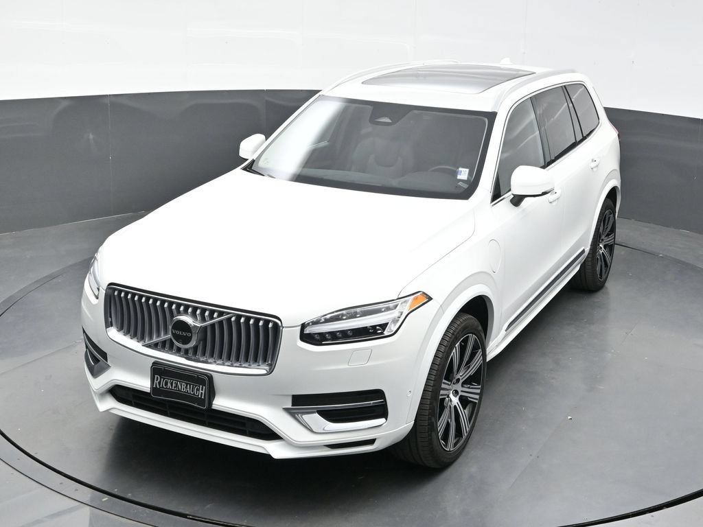 Used 2025 Volvo XC90 T8 Plus w/ Protection Package Premier AWD/4WD image 36