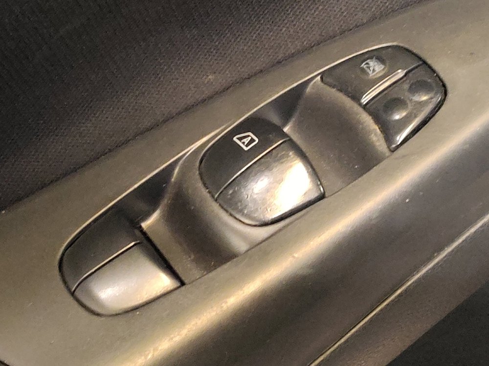 Used 2019 Nissan Sentra S FWD image 27
