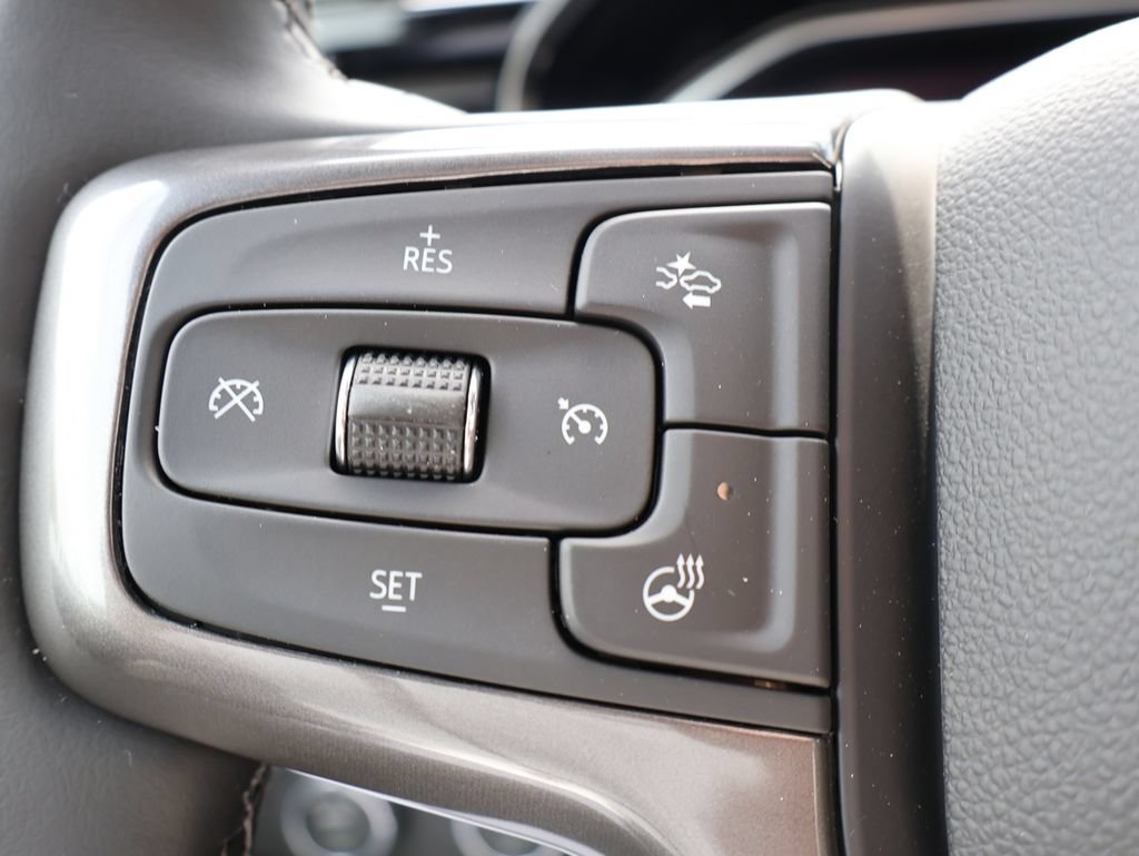 New 2026 Chevrolet Silverado 2500 ZR2 w/ ZR2 Bison Edition AWD/4WD image 19