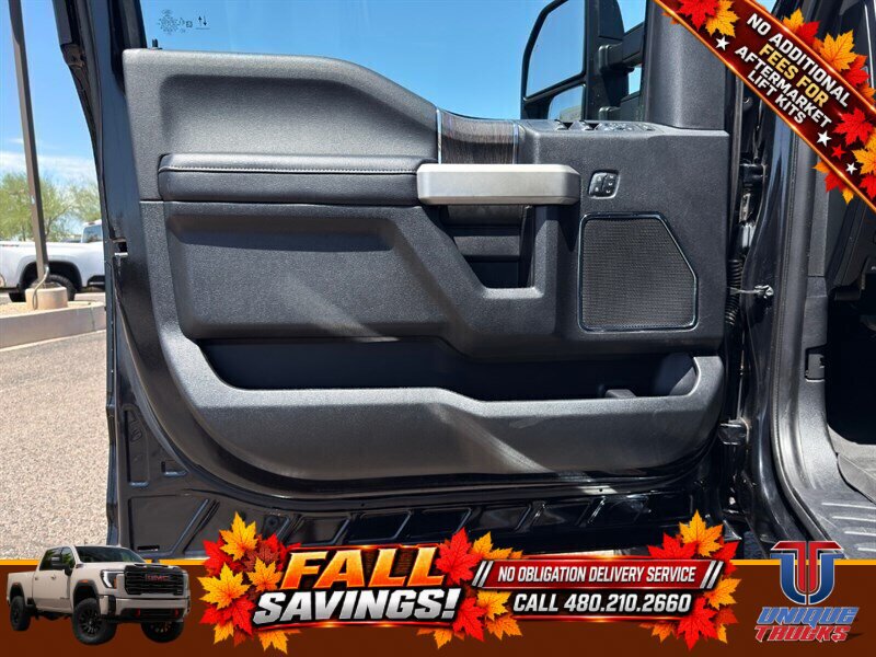 Used 2021 Ford F450 Lariat w/ Lariat Value Package AWD/4WD image 23