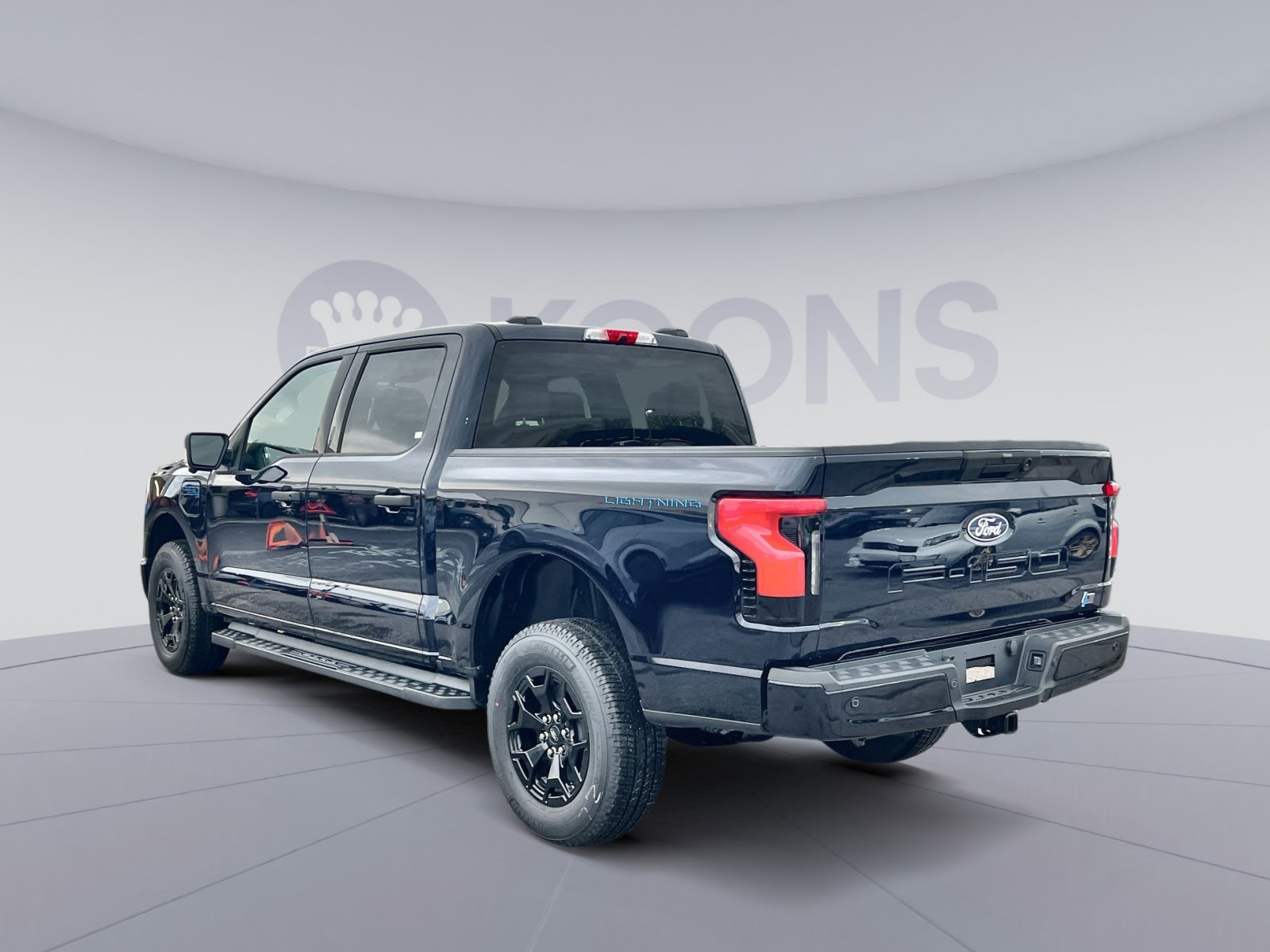 New 2025 Ford F150 Lightning XLT image 4