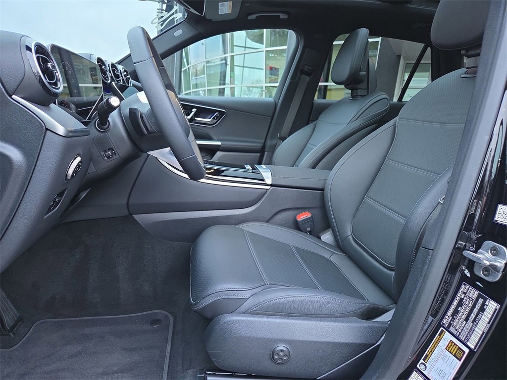 Certified 2026 Mercedes-Benz GLC 300 4MATIC image 10