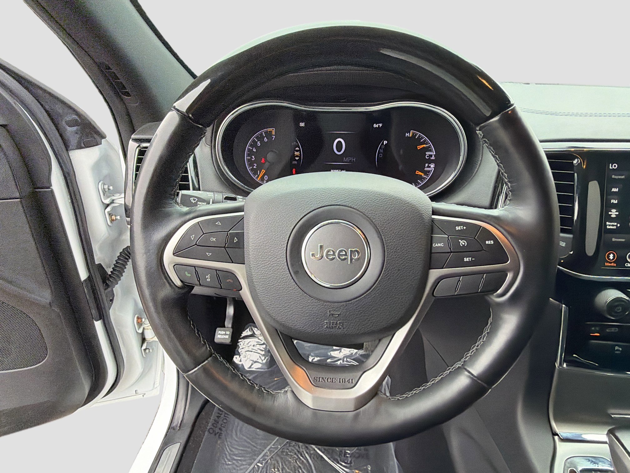 Used 2020 Jeep Grand Cherokee Overland image 37