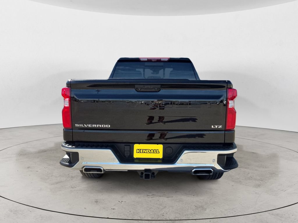 Certified 2023 Chevrolet Silverado 1500 LTZ w/ LTZ Premium Package AWD/4WD image 6