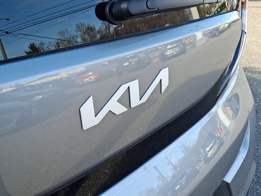 Used 2023 Kia Soul S image 18