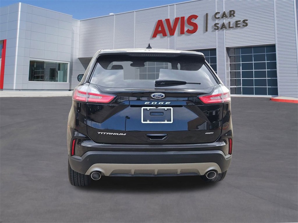 Used 2024 Ford Edge Titanium image 5