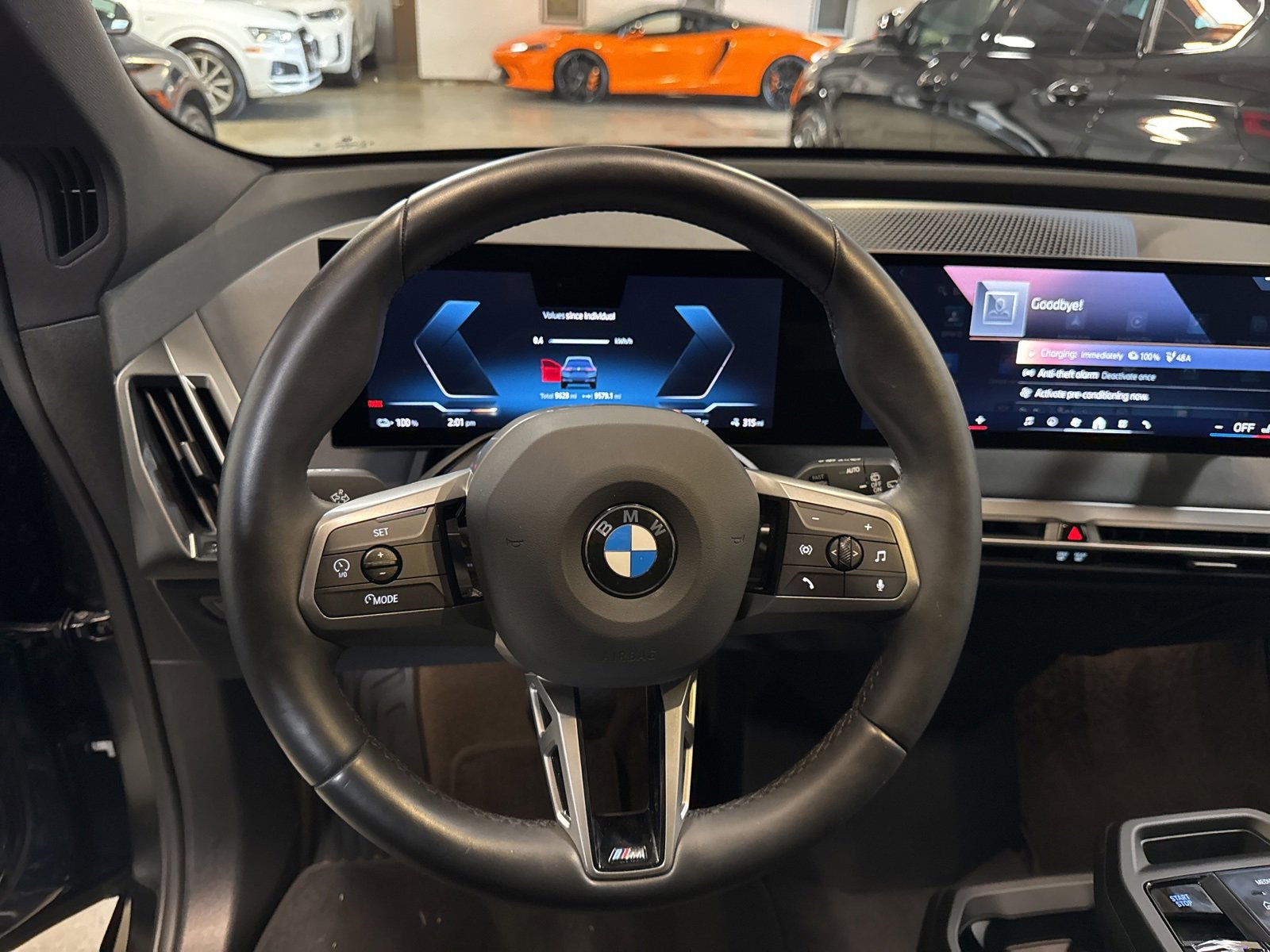 Used 2025 BMW iX xDrive50 w/ Premium Package image 9