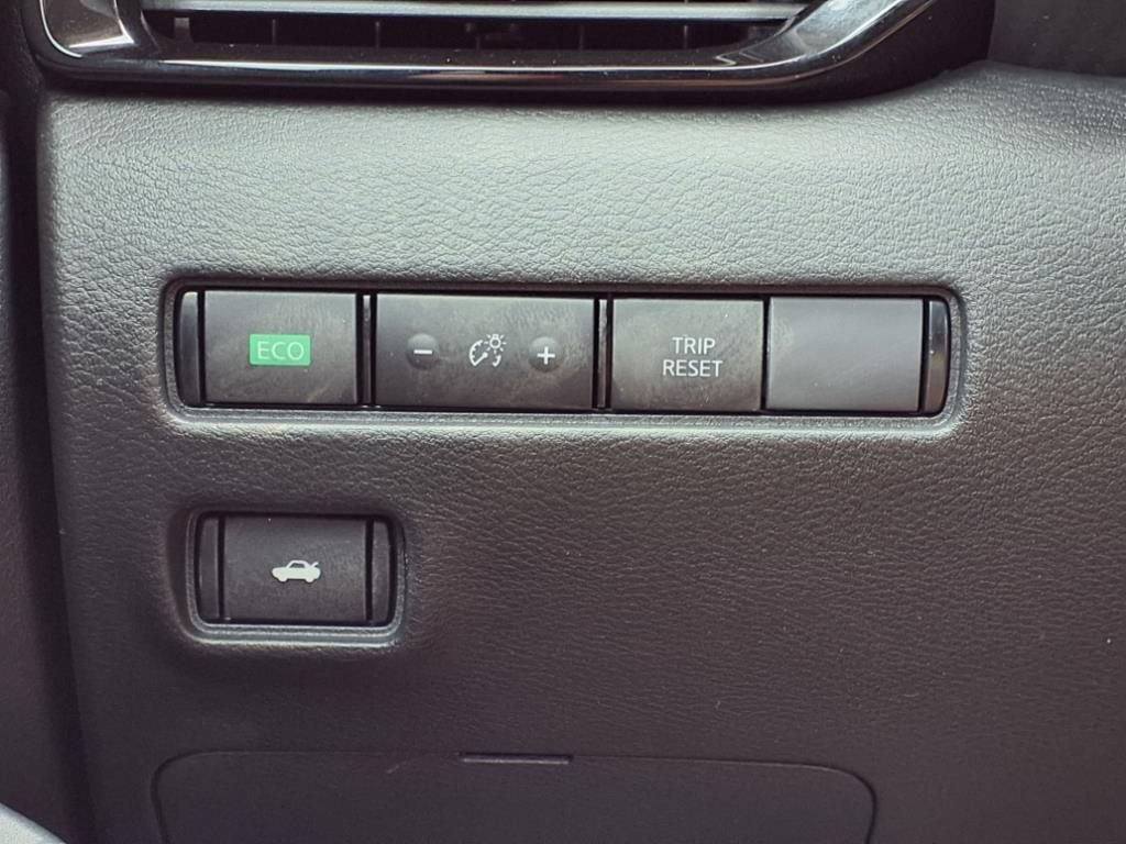 New 2025 Nissan Sentra SV w/ All-Weather Package image 10