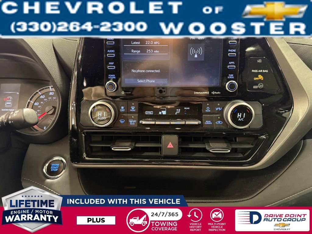 Used 2022 Toyota Highlander LE image 13