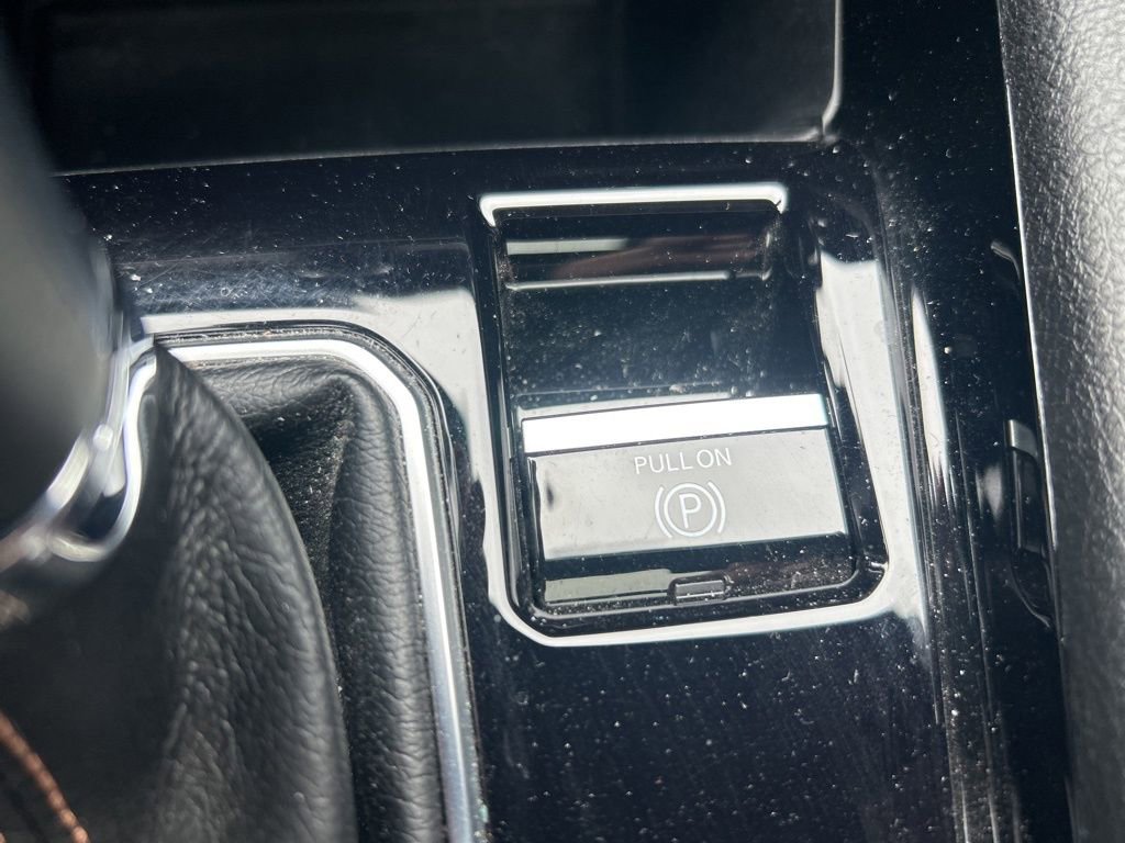 Used 2022 Jeep Compass Limited w/ Sun and Sound Group image 23