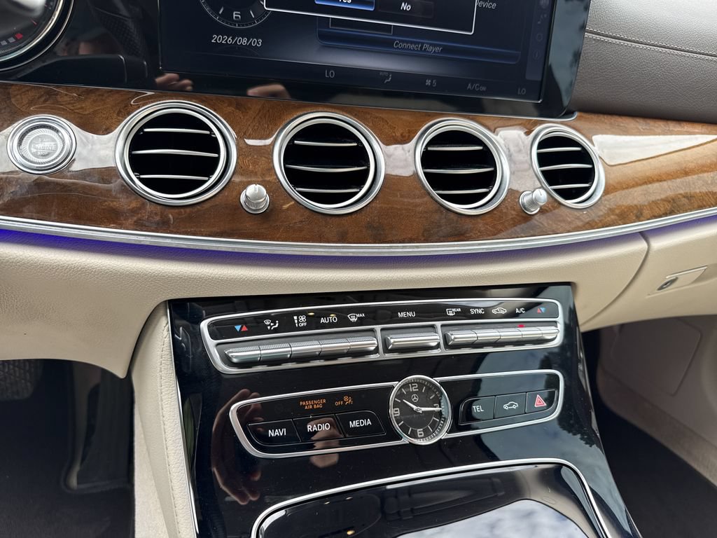 Used 2017 Mercedes-Benz E 300 image 28