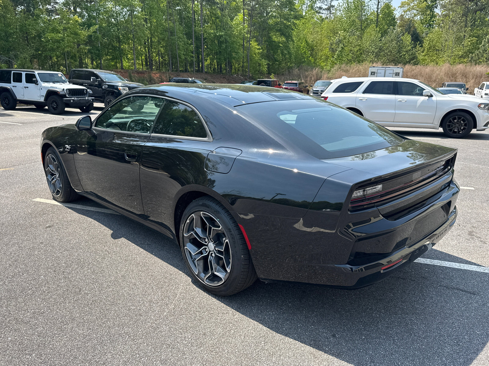 Used 2025 Dodge Charger R/T w/ Plus Group image 7