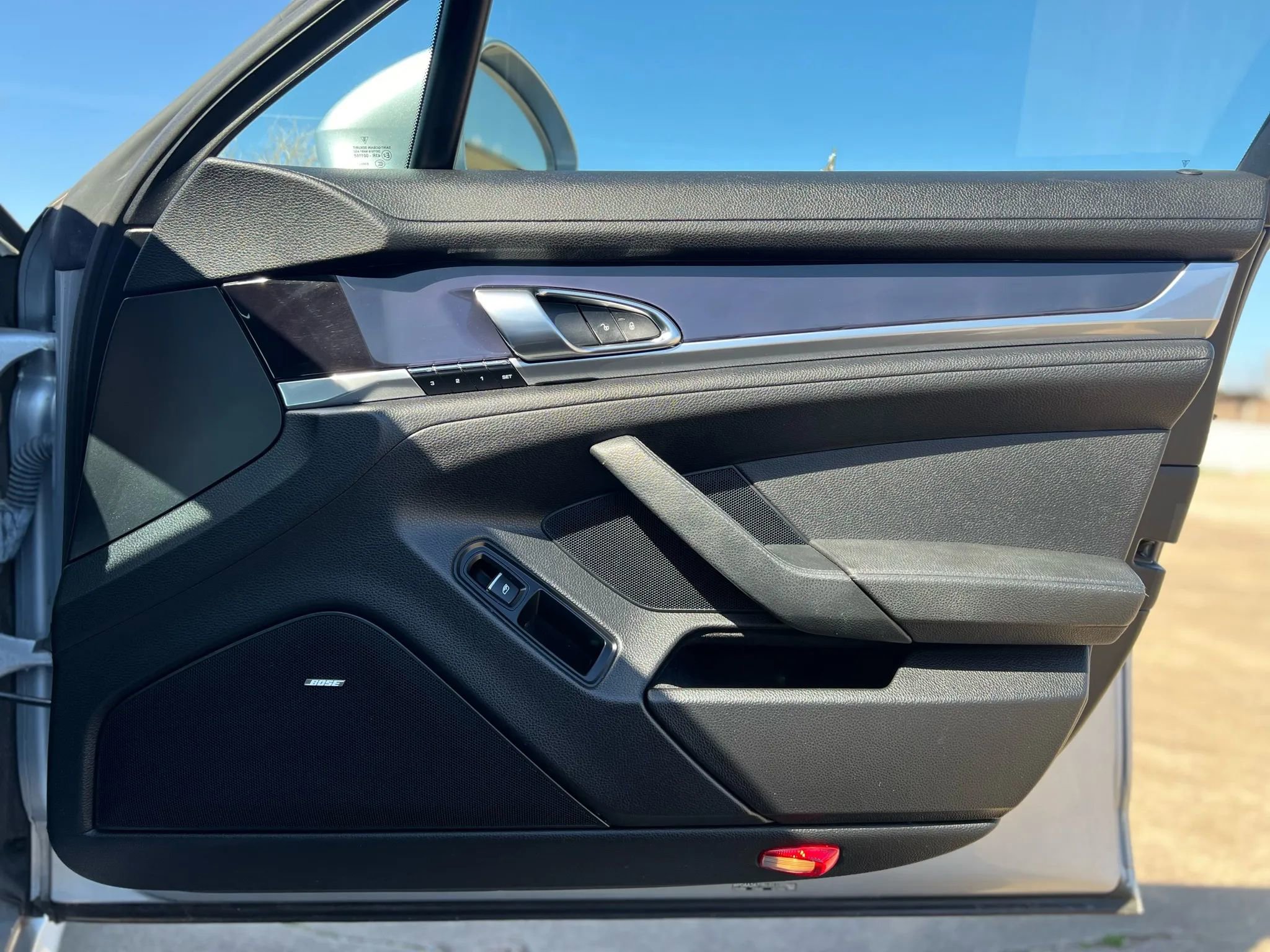 Used 2014 Porsche Panamera image 23