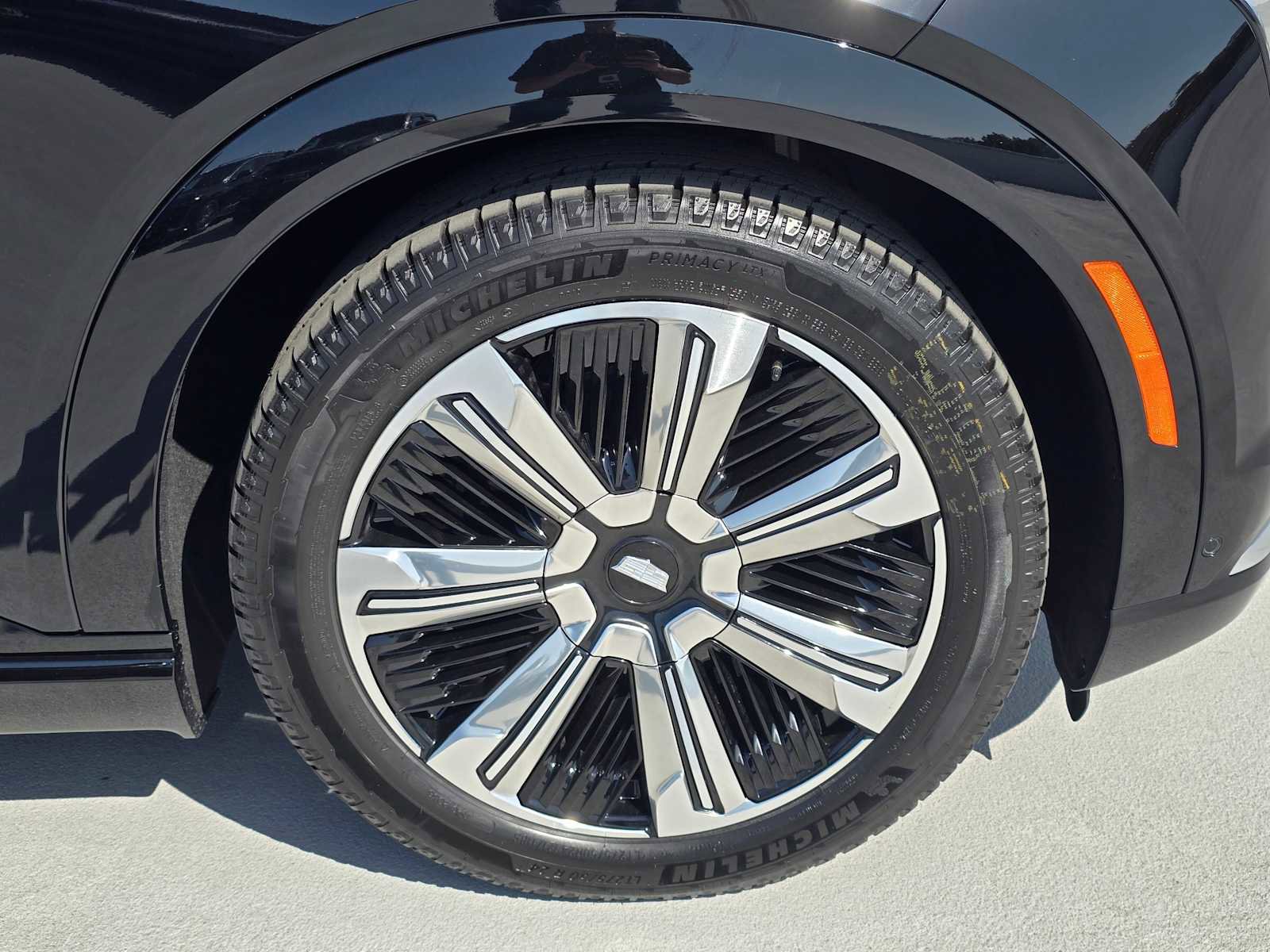New 2026 Cadillac Escalade IQ Luxury 1 w/ LPO, Floor Liner Package image 12