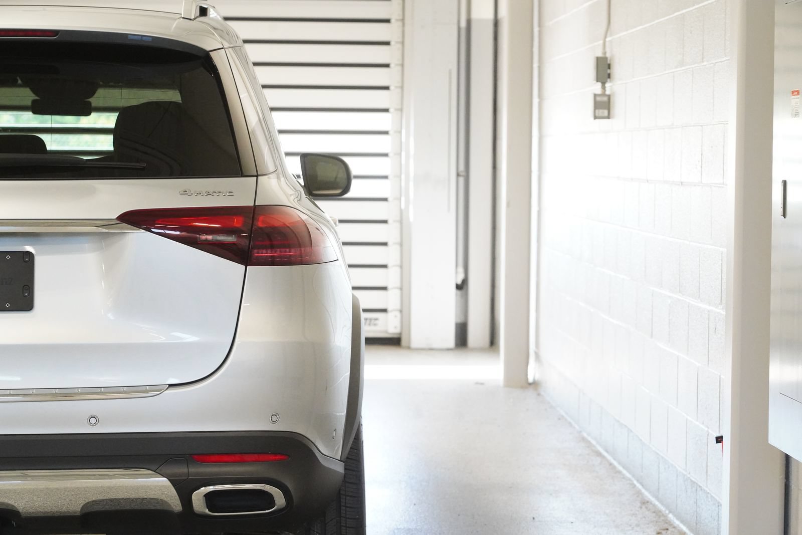 Certified 2025 Mercedes-Benz GLE 450e 4MATIC image 10