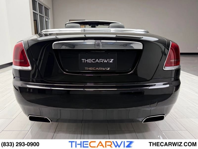 Used 2019 Rolls-Royce Dawn image 20