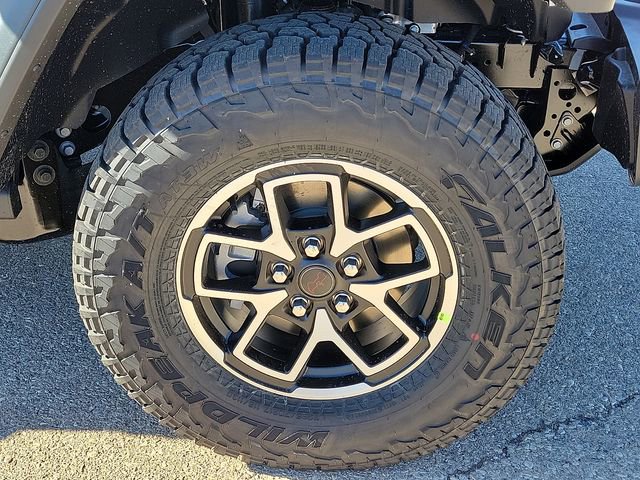 New 2026 Jeep Gladiator Rubicon w/ Steel Power Dome Hood Package image 7