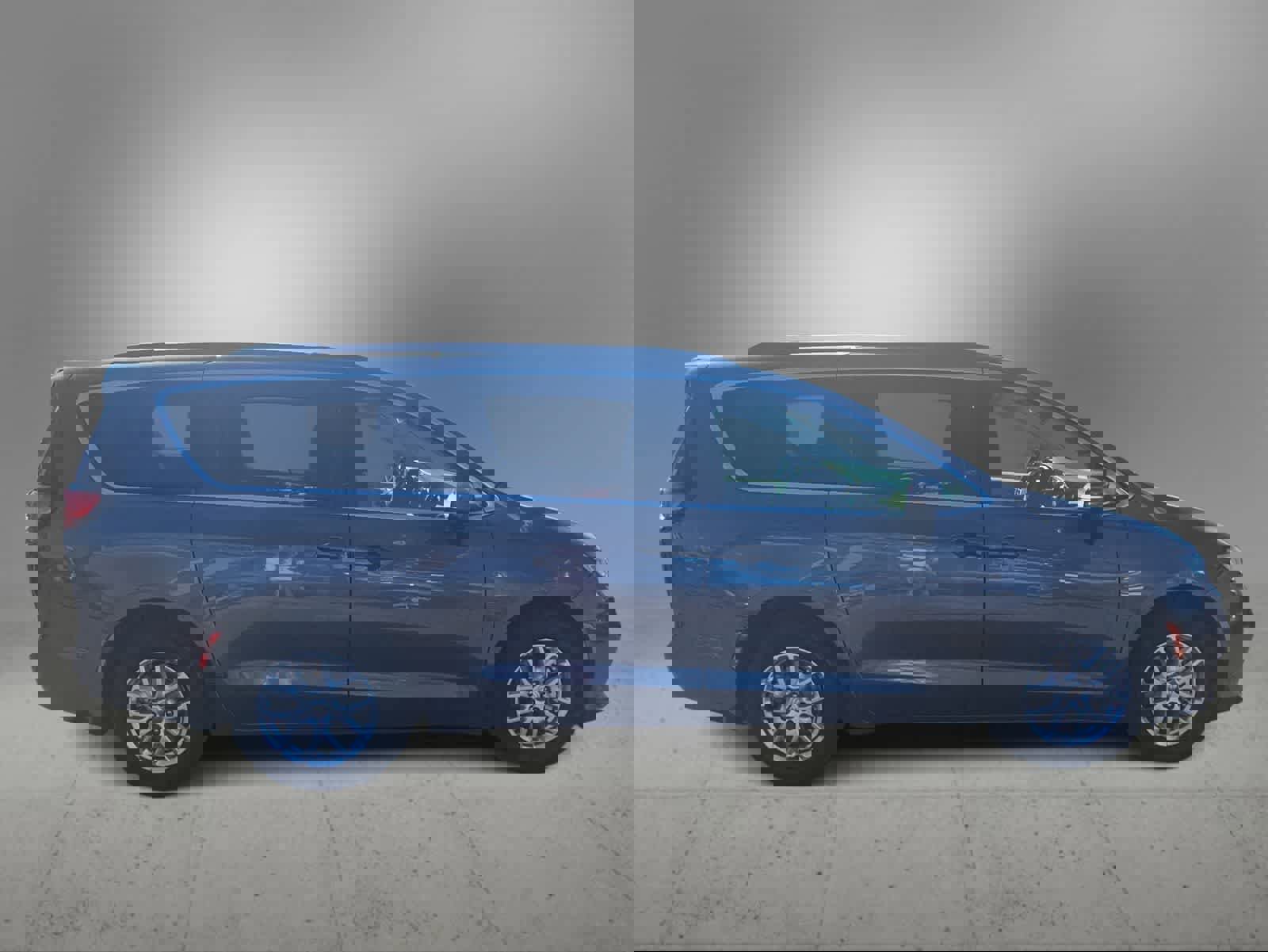 Used 2022 Chrysler Pacifica Touring-L image 10