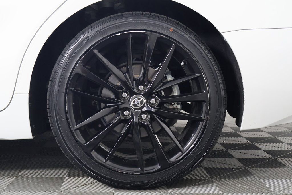 Used 2023 Toyota Camry XSE image 16