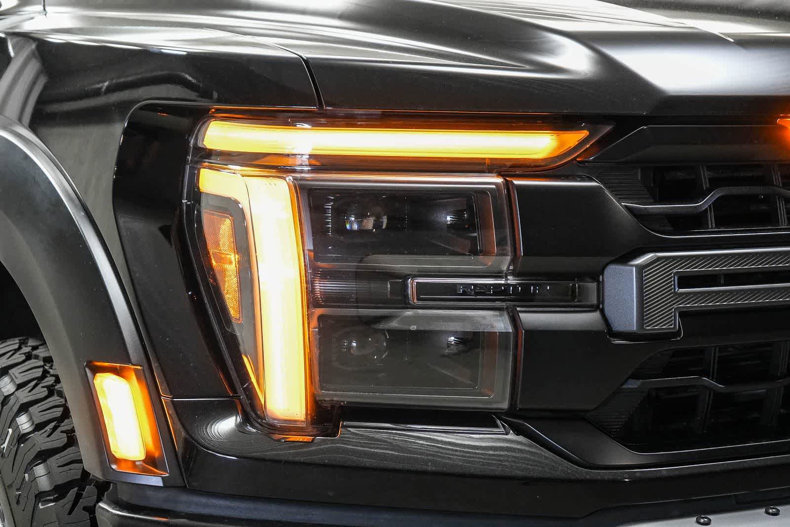 Used 2024 Ford F150 Raptor AWD/4WD image 4