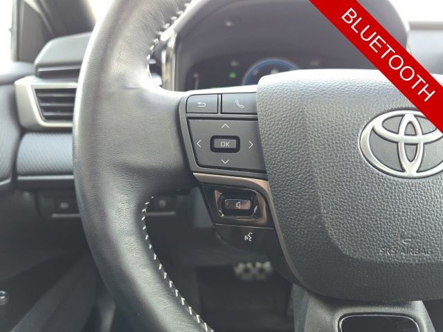 Used 2025 Toyota Camry SE w/ Convenience Package image 14
