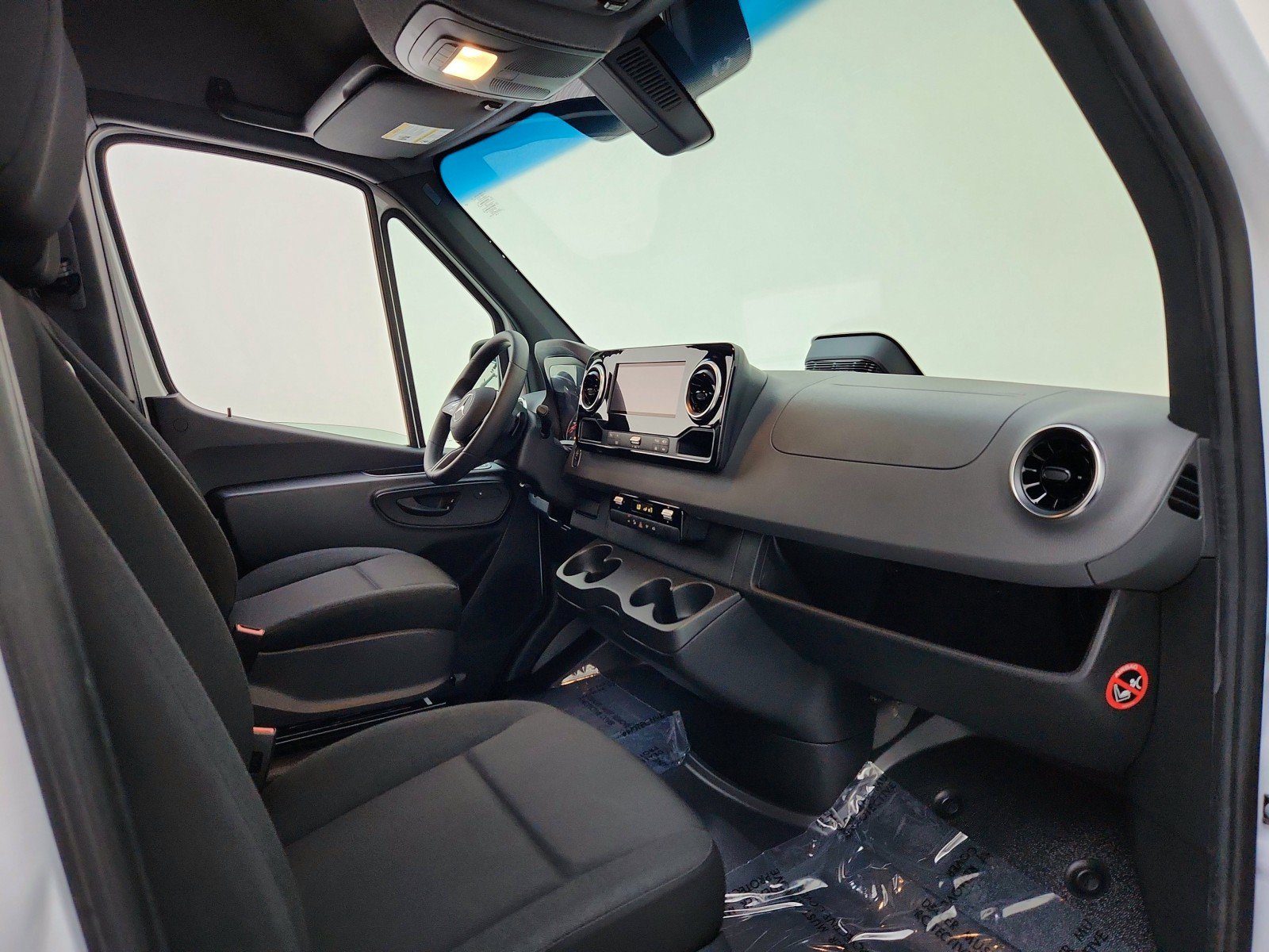 New 2026 Mercedes-Benz Sprinter 2500 image 18