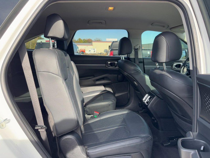 Used 2024 Kia Sorento EX image 10