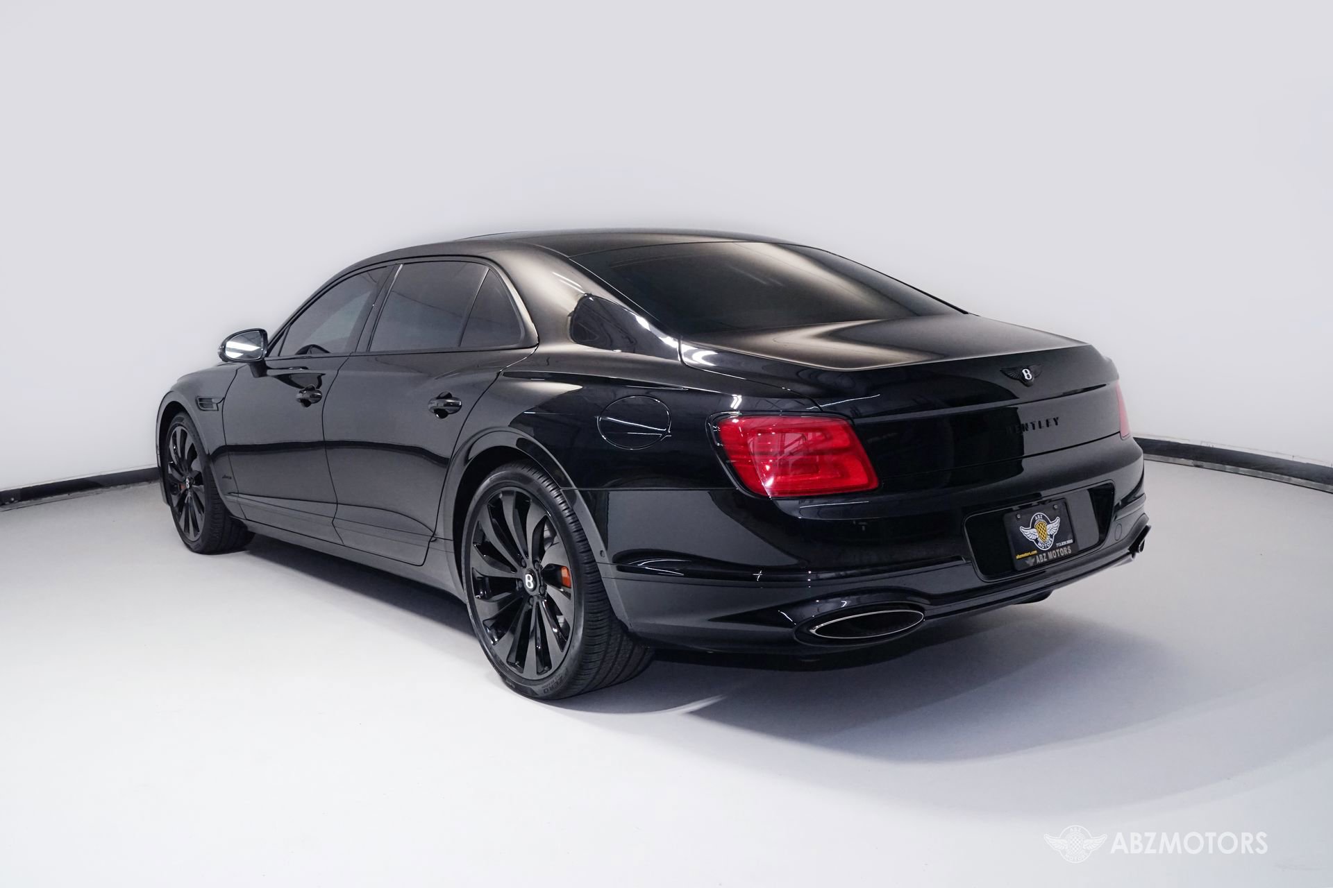 Used 2026 Bentley Flying Spur Plug-In Hybrid AWD/4WD image 6