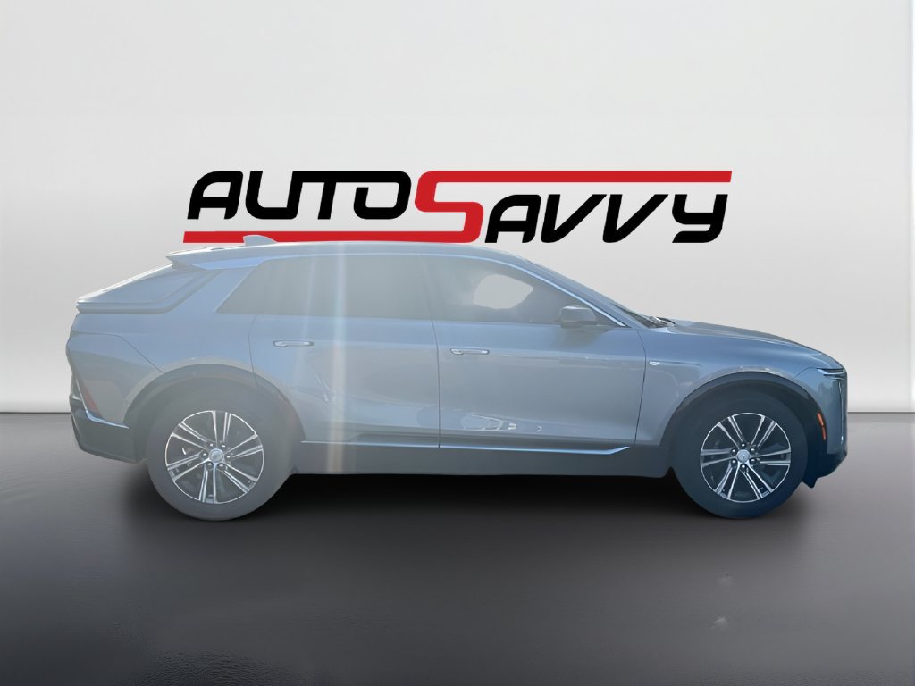 Used 2026 Cadillac Lyriq Luxury RWD image 8