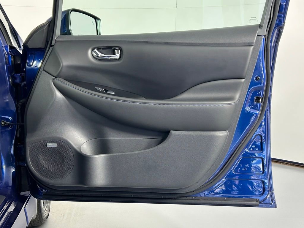 Used 2020 Nissan Leaf SL Plus image 9