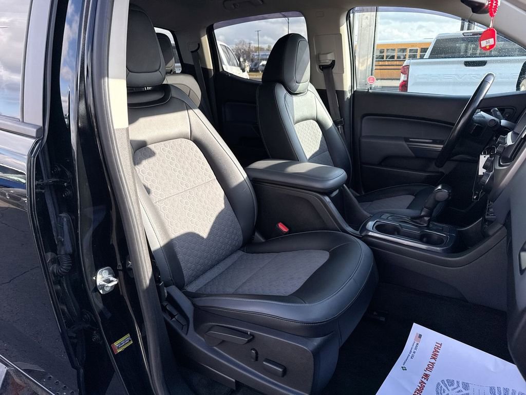 Used 2018 Chevrolet Colorado Z71 image 25